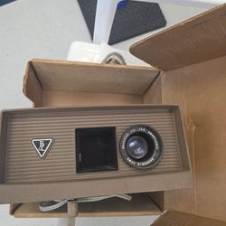 B&L Projector