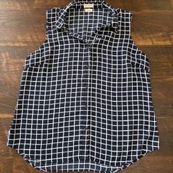 Van Heusen Sleeveless Button Up Blouse Large 