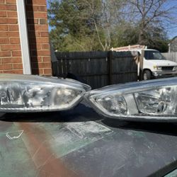 headlights,faros Ford Focus Se 2012