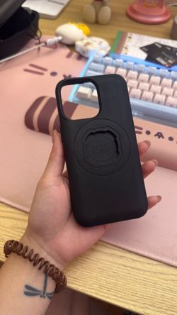 Quadlock Iphone 13 pro case