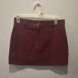 Small Burgundy/ Red Skirt 