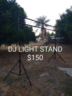 Dj light stand
