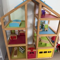 Melissa And Doug Doll House