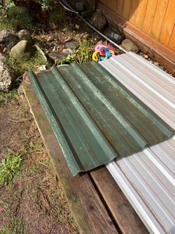 Metal sheeting corrugated roofing