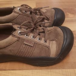 KEEN Leather Boys Girls  Shoes * Size 3