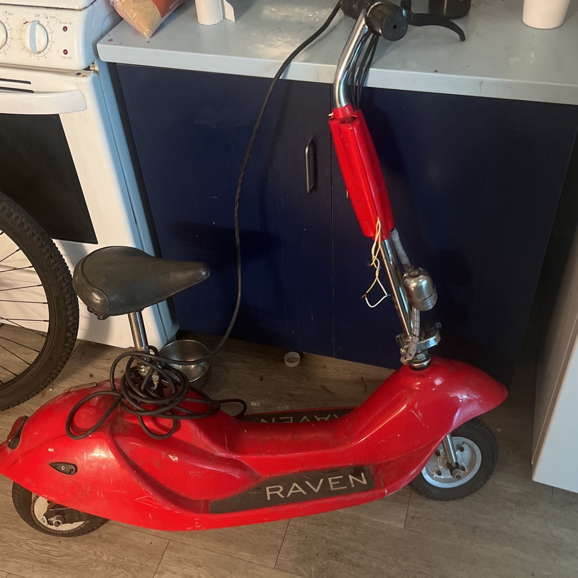 Raven Vintage Electric Scooter—Needs Repair