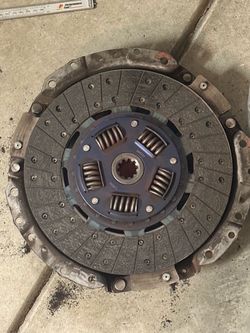 Used Clutch Disc and brand new Pressure Plate tremec tr 3650