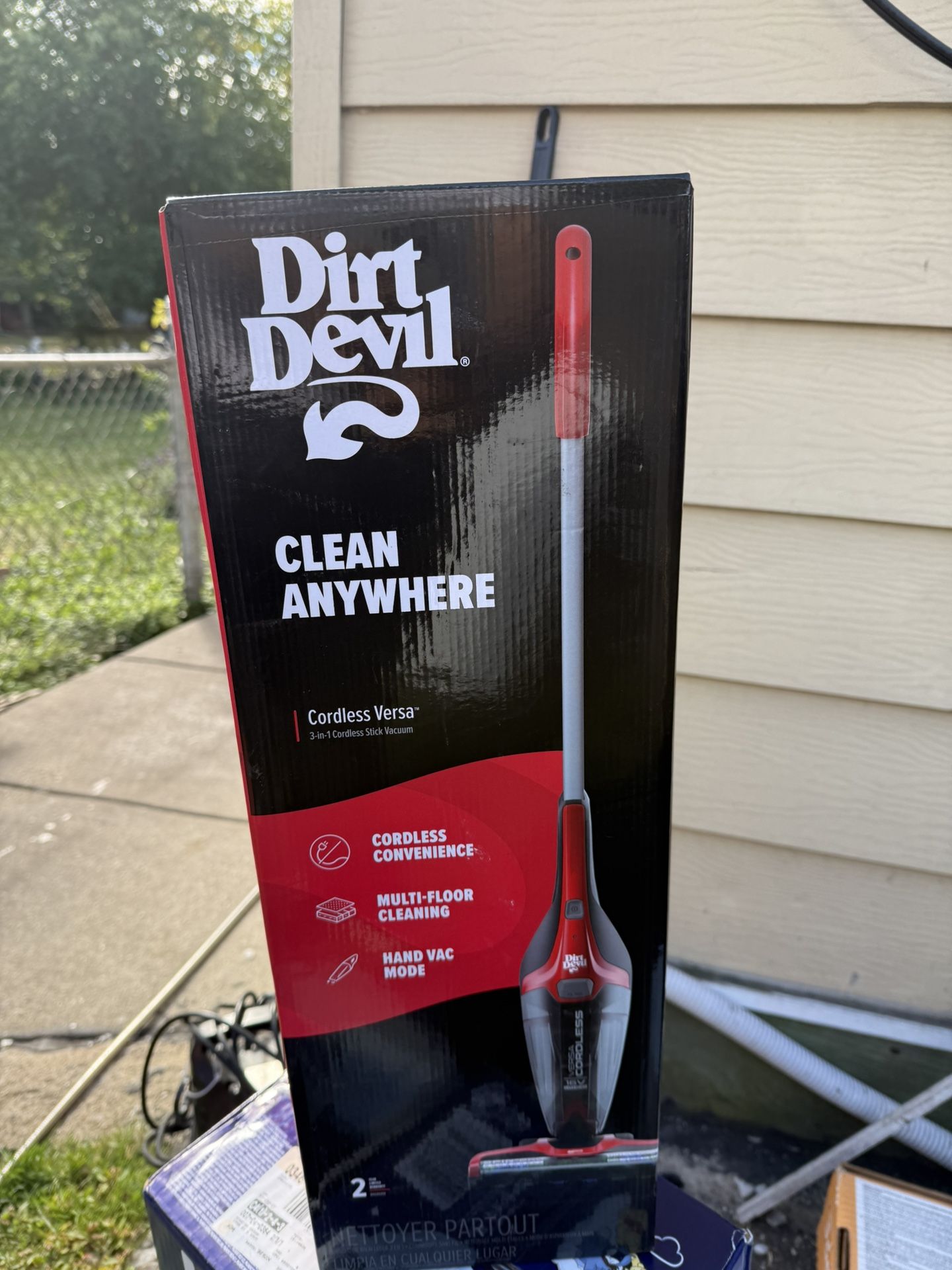 Cordless Vacuum