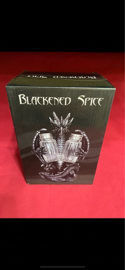 DWK Blackened Spice Dragon Novelty Salt & Pepper Shaker Set