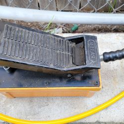 10,000 Psi Air Hydraulic Foot Pump