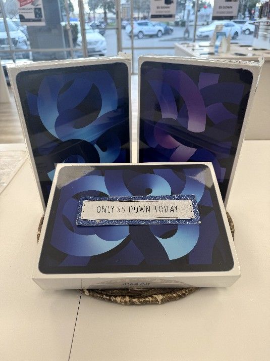 ๐ผ Study, Stream, or Sketch โ iPad Air 5 Now Affordable
