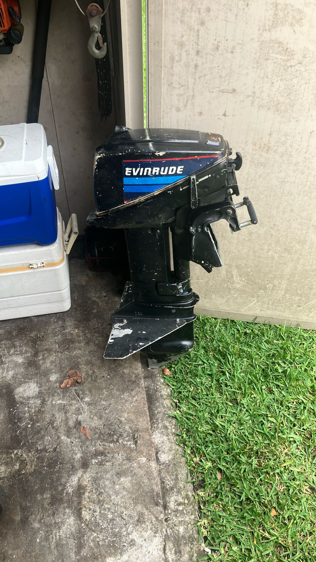 10 Hp Evinrude Boat Motor