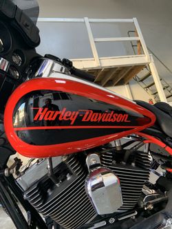 Custom motorcycle paint jobs
