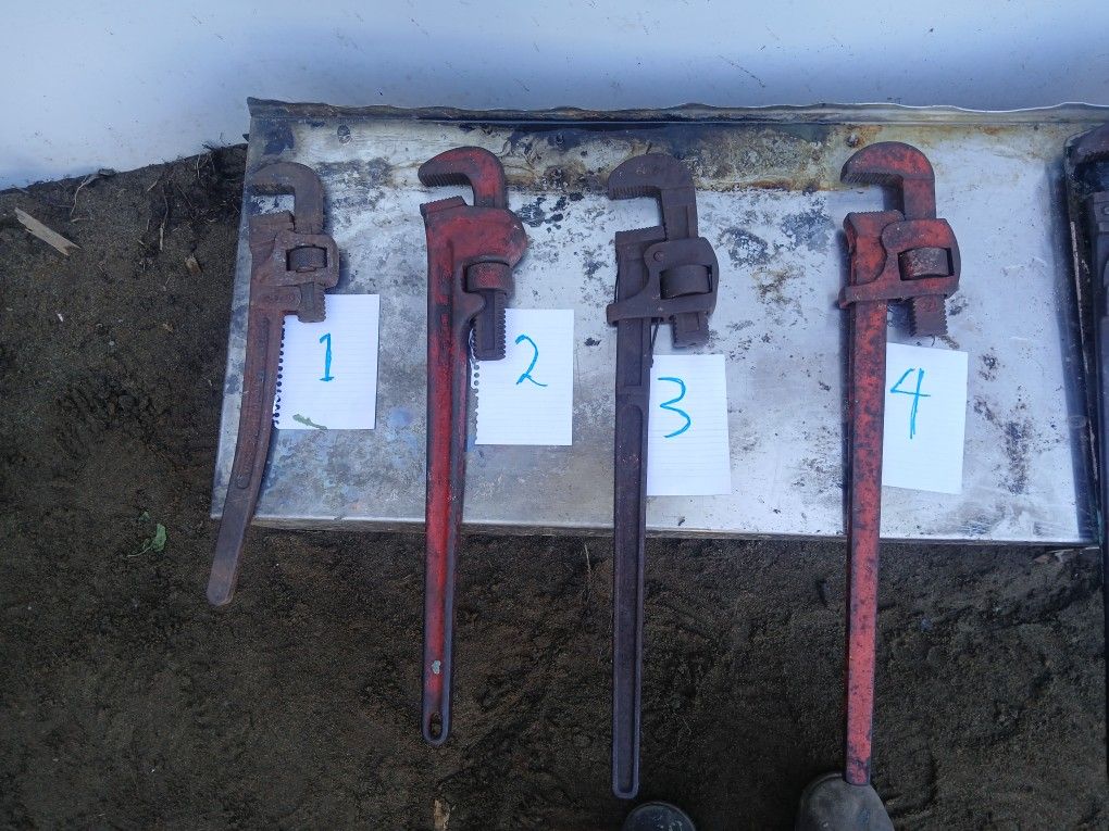 Pipe Wrenches