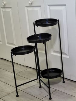 Black 4 Tier Metal Plant Stand Indoor Outdoor Diameter4" Each & 24 " Tall ~ Folded