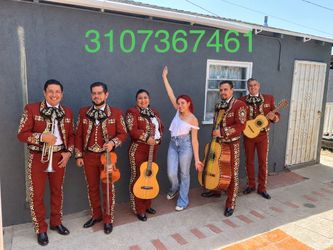 Trompetas instrumento de mariachi