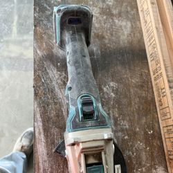 Makita Grinder X-Lock 
