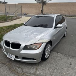 BMW 325i E90