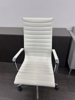 Allura Highback Chair