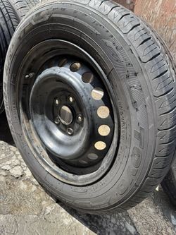 2020 Toyota Camry wheels 