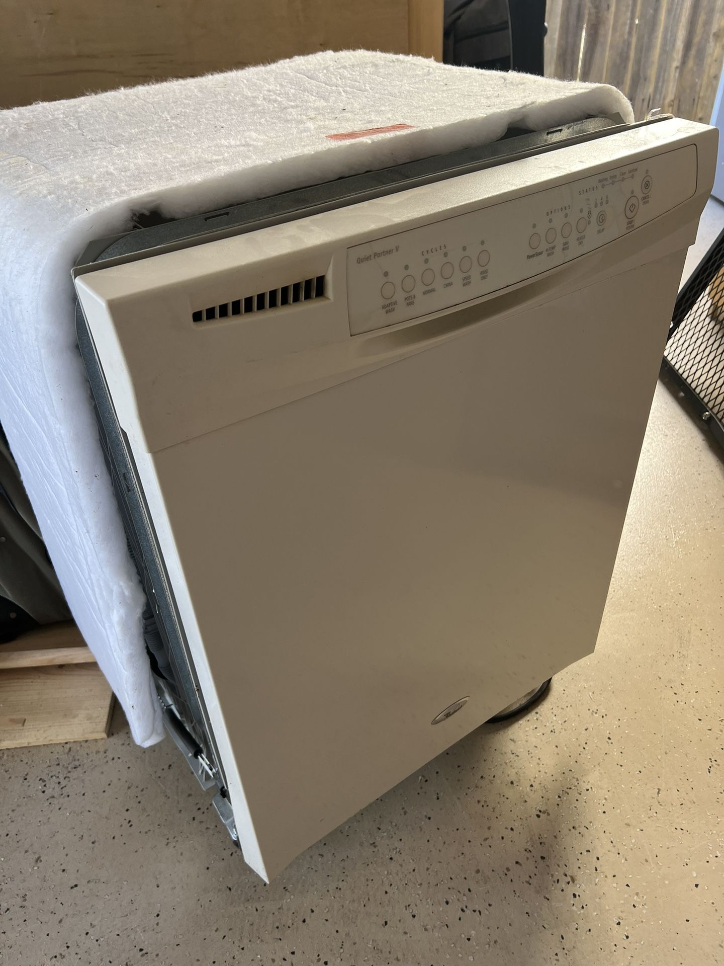 Whirlpool 24” Standard Dishwasher