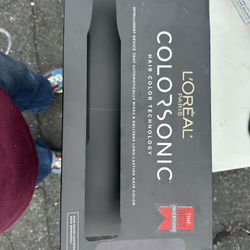 L'Oréal Paris Colorsonic Hair Color Device, an intelligent tool designed to automatically mix and deliver hair color