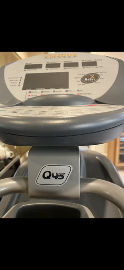 Octane Fitness Q45 Elliptical Machine