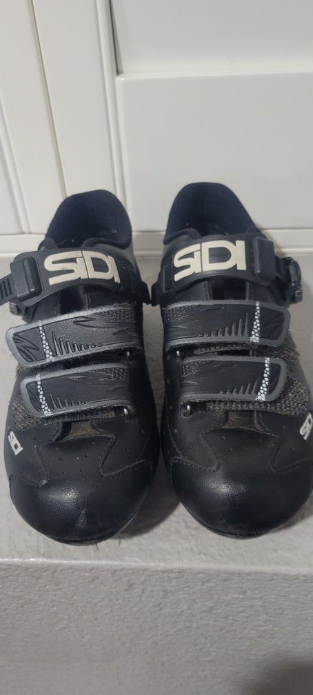 Sidi mountain Bike Cycling Shoes - Size 39 Or 7 US