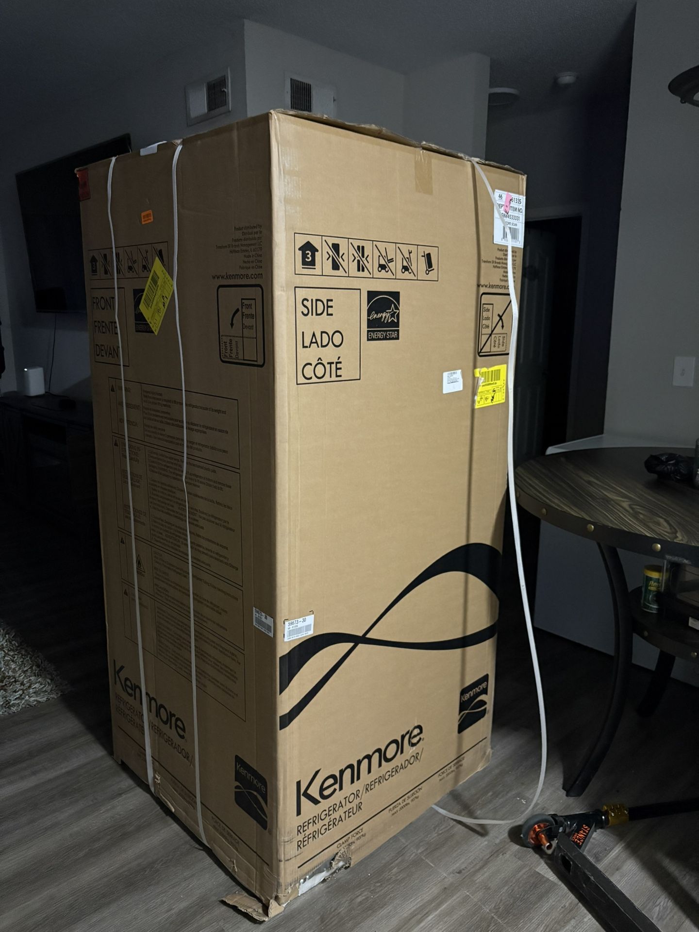 Kenmore Refrigerator Brand New In Box.