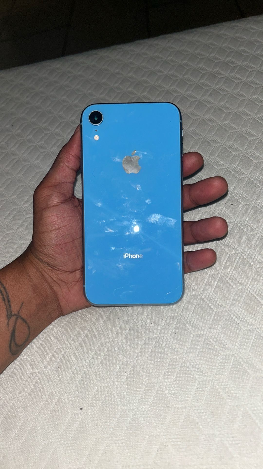 iPhone XR