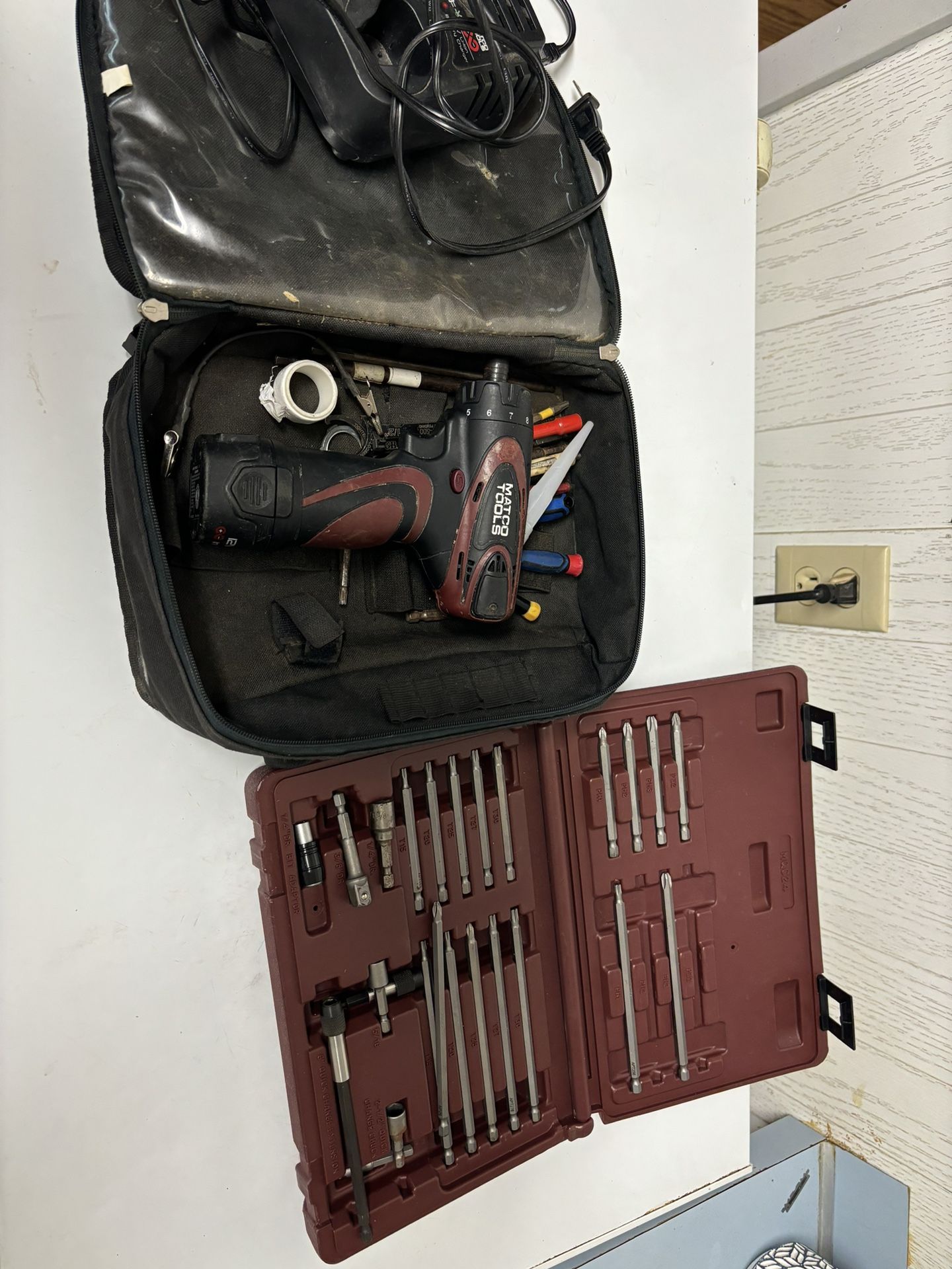 Mack Drill And Drill Set