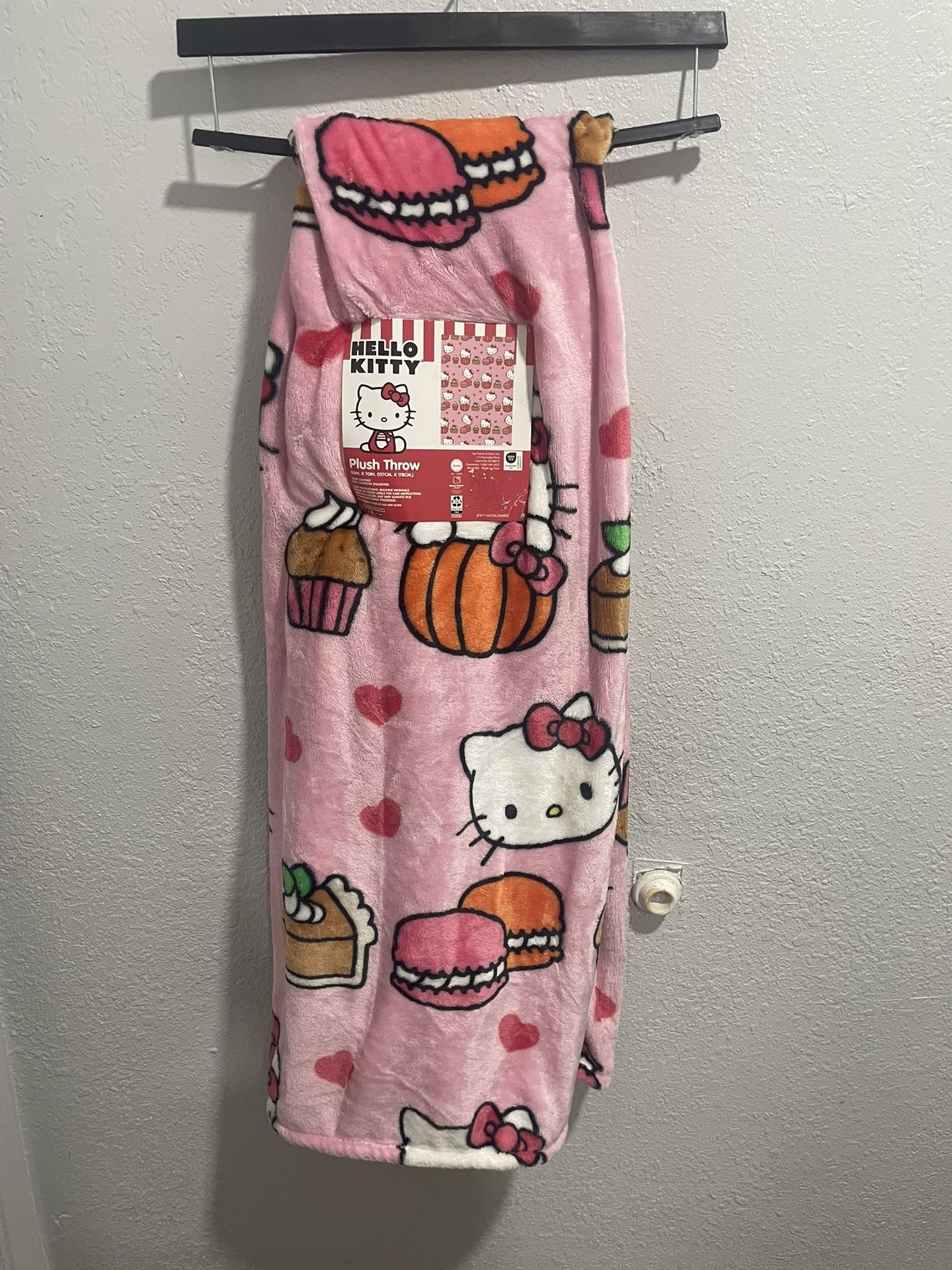 Hello Kitty Pumpkin Pie Blanket