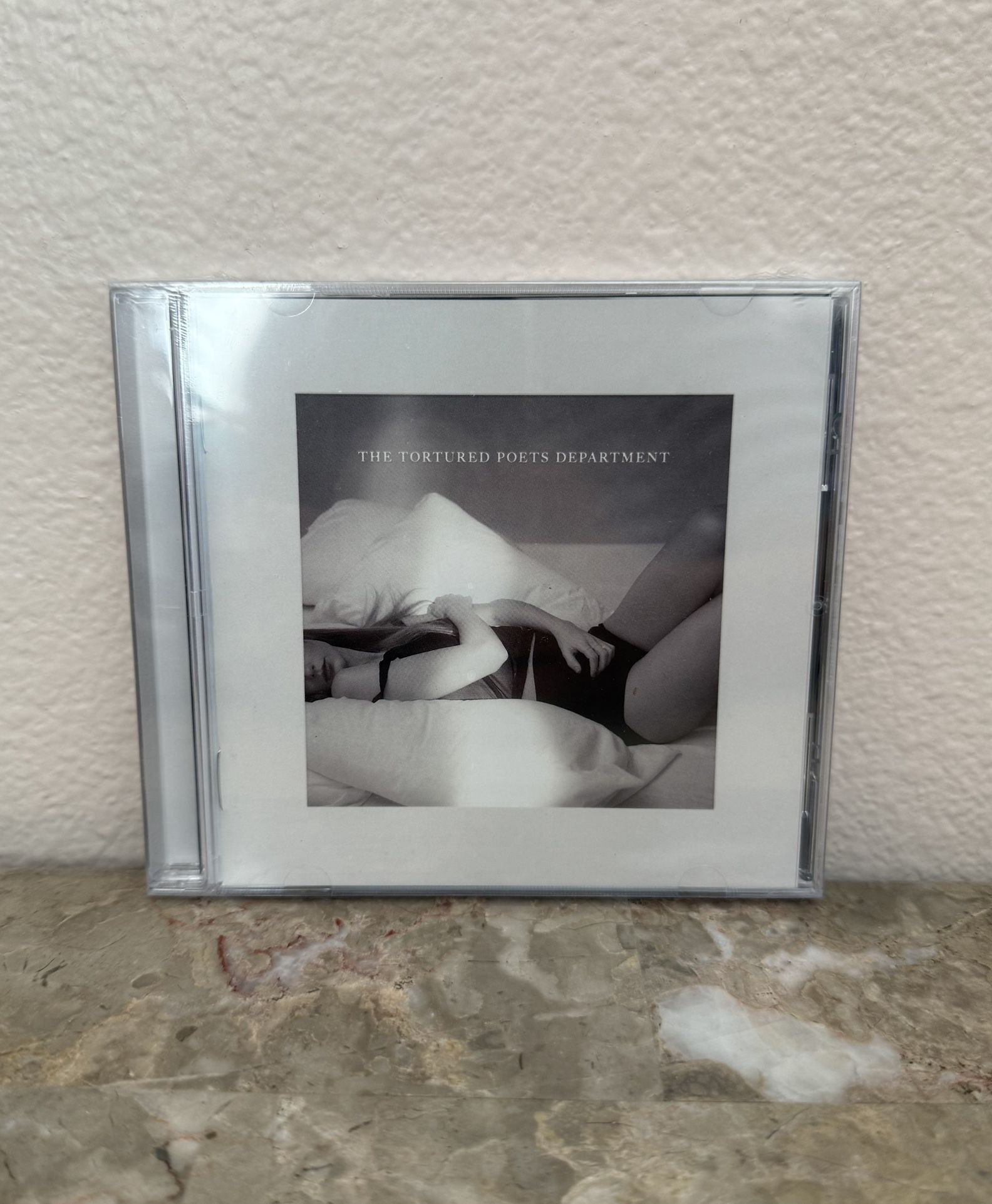 Tortured Poets Department CD + Bonus Track The Manuscript With Hand Signed Photo
