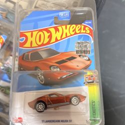 Hot Wheel Super Treasure Hunt 71 Lamborghini Miura Factory Sealed 