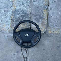 Hyundai Sonata Steering Wheel