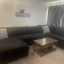 Black Sectional Sofa With Lounge