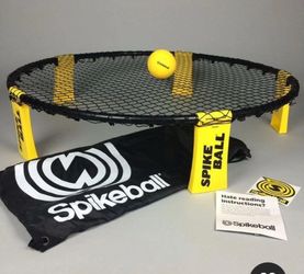 Spikeball new ( open and broken box)