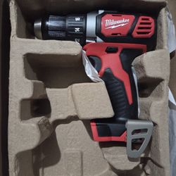 M18 Milwaukee Drill Driver