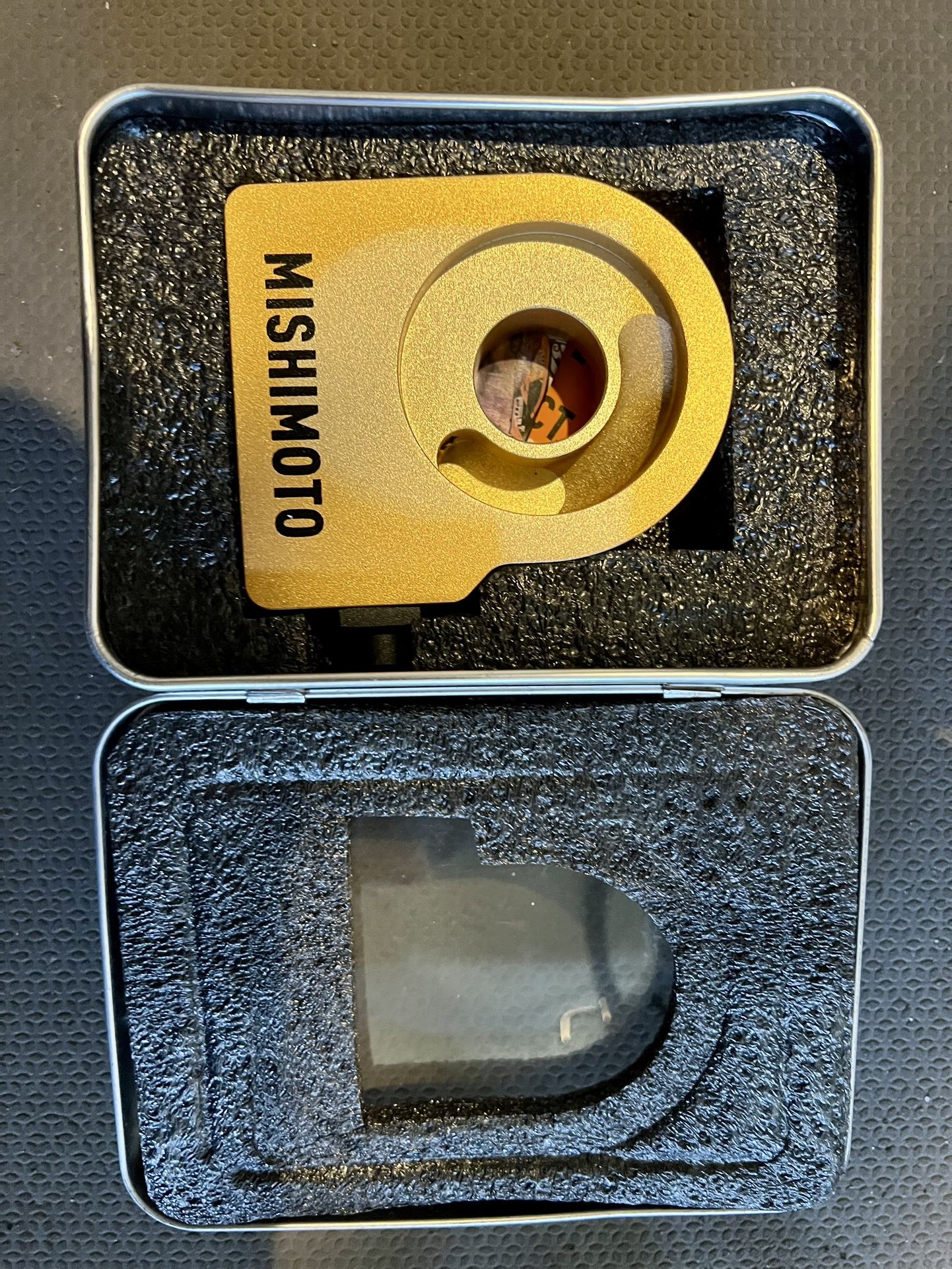 Mishimoto Thermostatic Oil Sandwich Plate