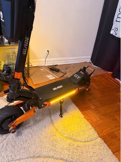 BLADE GT II PLUS ELECTRIC SCOOTER