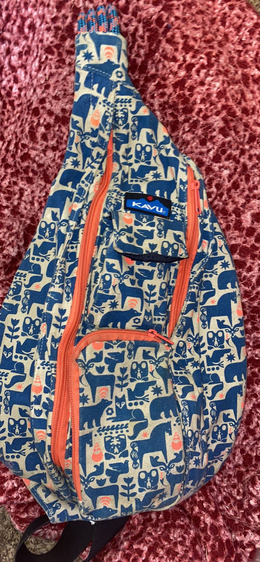 kavu over shoulder backpack 
