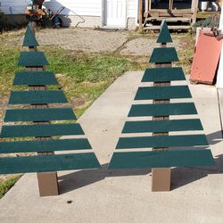 Pallet Wood Outdoor Christmas Decorations