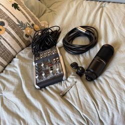 Audio Technica XLR + Behringer Xenyx Q802USB Mixamp