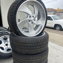 WHEELS US MAGS 24” STAGGERED CHEVY OBS C10