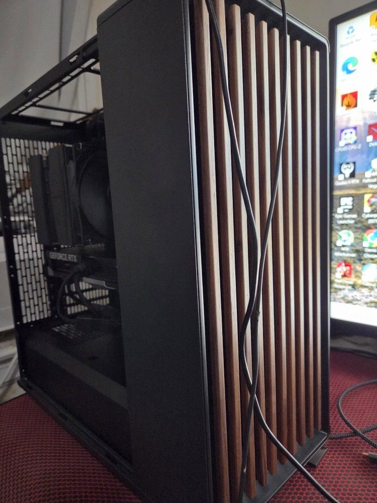 Gaming PC Ryzen 7 9800x3d/RTX 5080