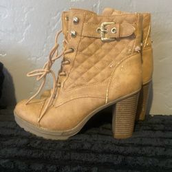 Guess Boots 7 1/2