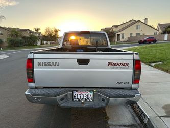 2000 Nissan Frontier
