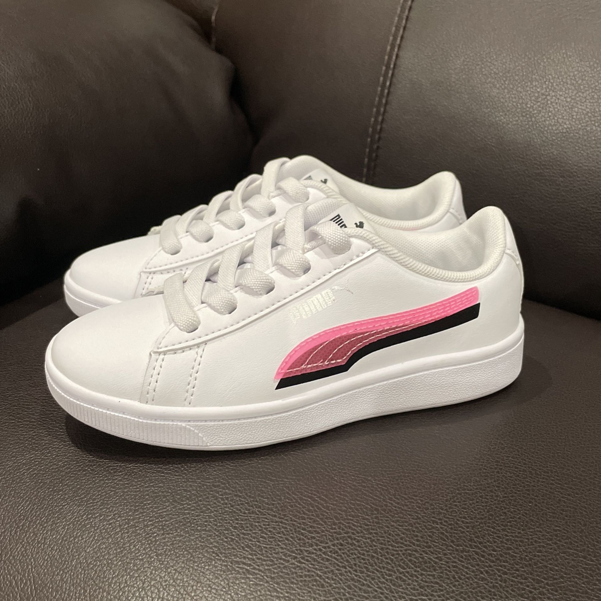 Girl’s Puma Size 12 Casual Tennis Shoe