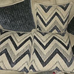 Sofa Cushions From Rooms To Go