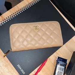Beige wallet